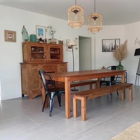 בית נופש Chez Steph סאל